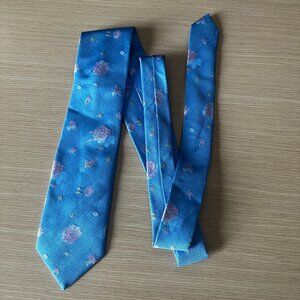 💕2/$30💕Thomas Pink Floral 100% Silk Blue Tie
